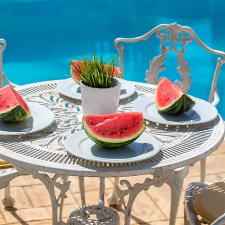 Villa Blue Palms Ayía Nápa