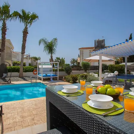 Blue Palms Villa